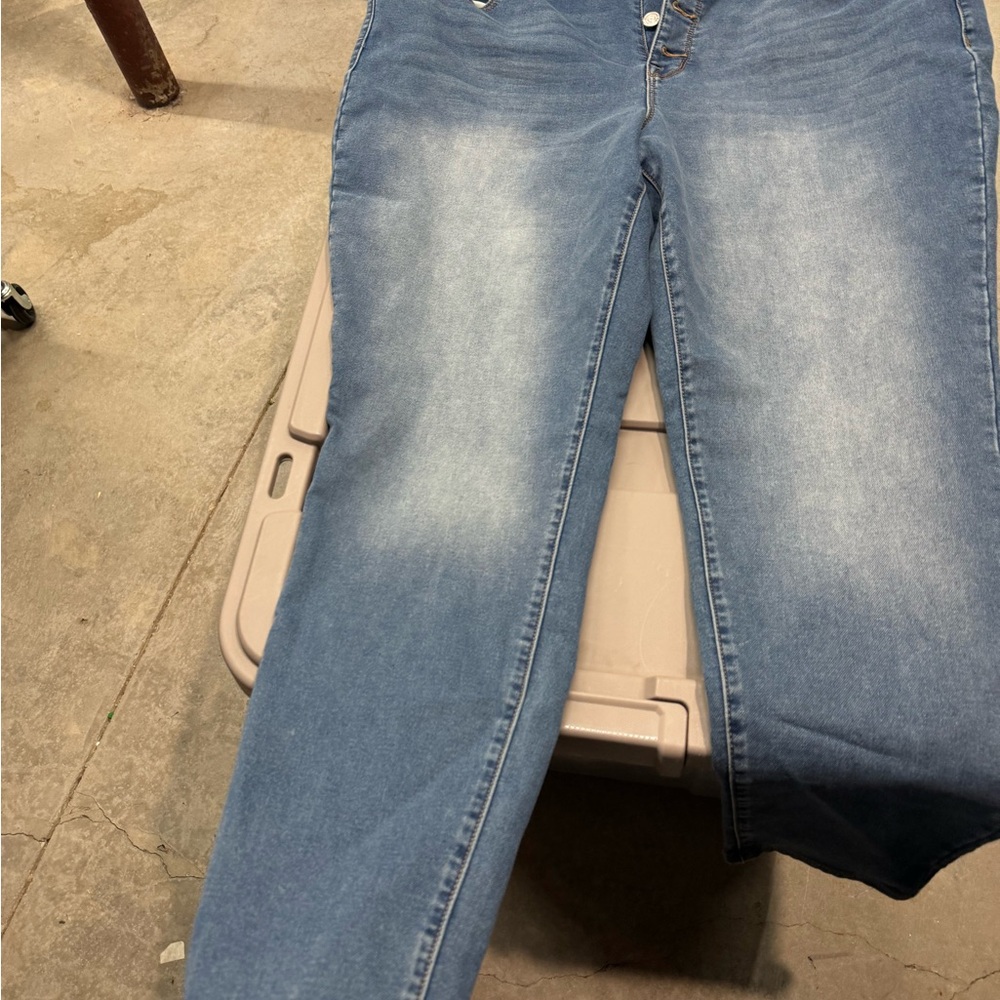 Maurices Light Blue Skinny Jeans